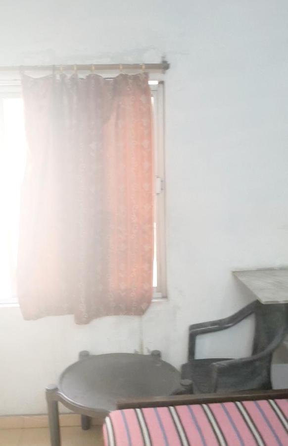 Gandhi Ganaga Guest House Varanasi Exterior foto